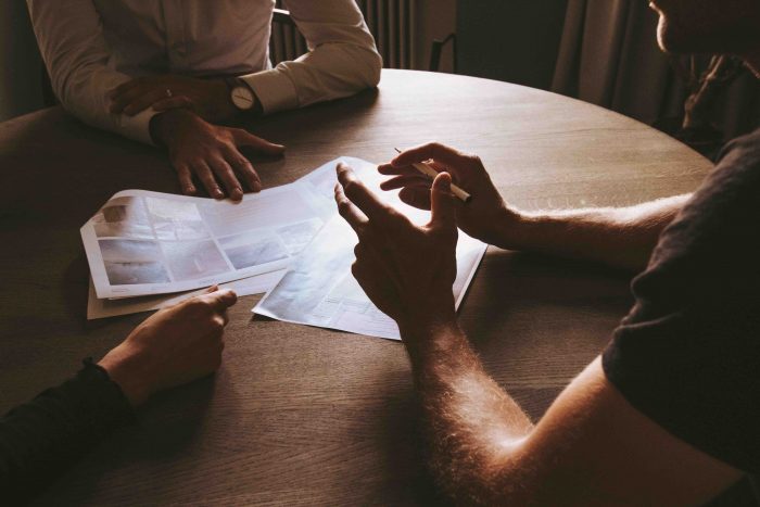 People in a meeting, symbolising getting your content marketing organised.